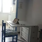 Apartamento Very Cosy House With Fabulous Sea View!