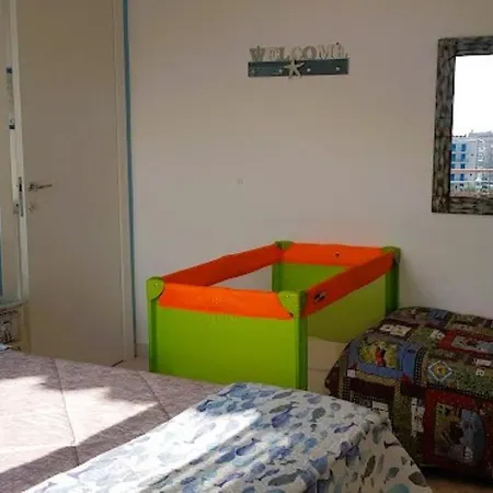 Apartment Very Cosy House With Fabulous Sea View!