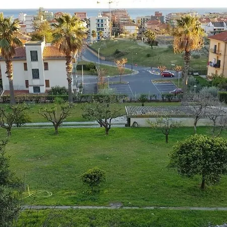 דירה Very Cosy House With Fabulous Sea View! *