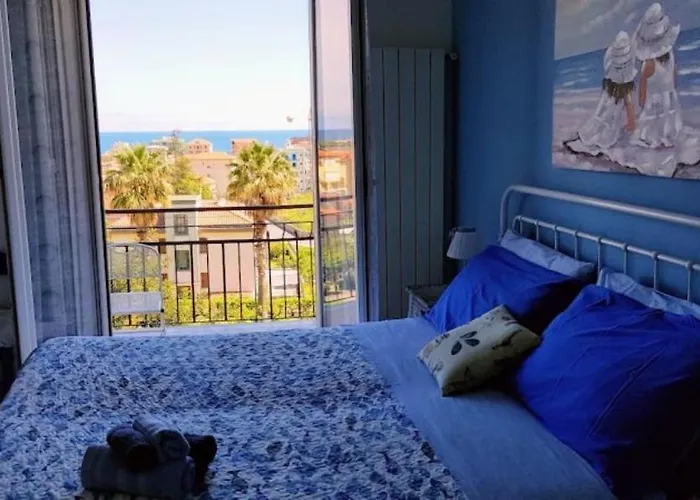 Very Cosy House With Fabulous Sea View! * Pietra Ligure