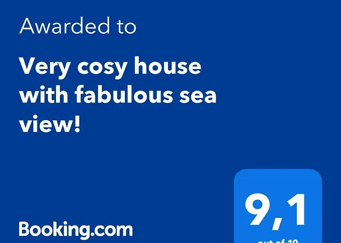 Very Cosy House With Fabulous Sea View!